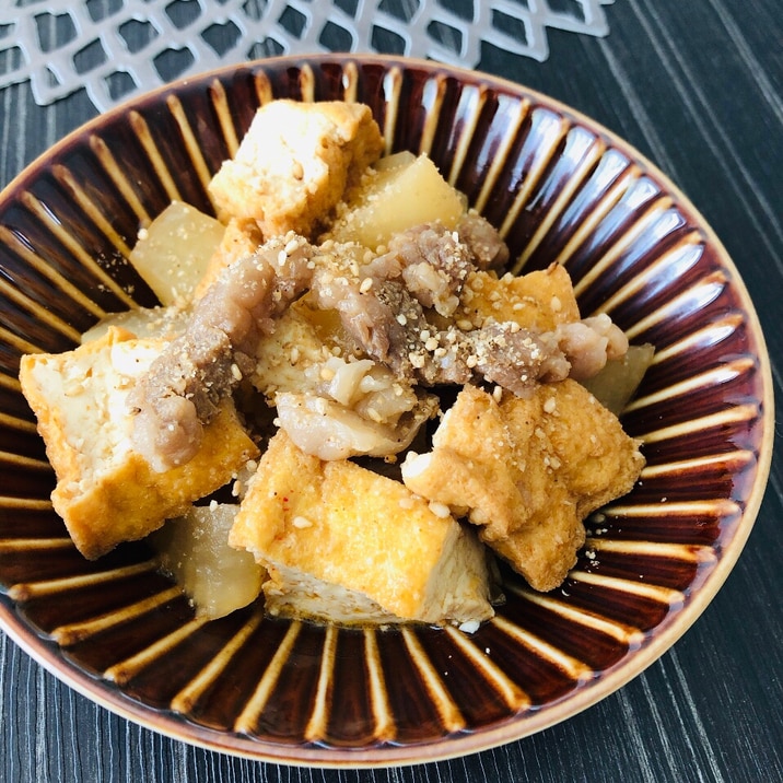 牛肉と厚揚げと大根の中華風煮込み